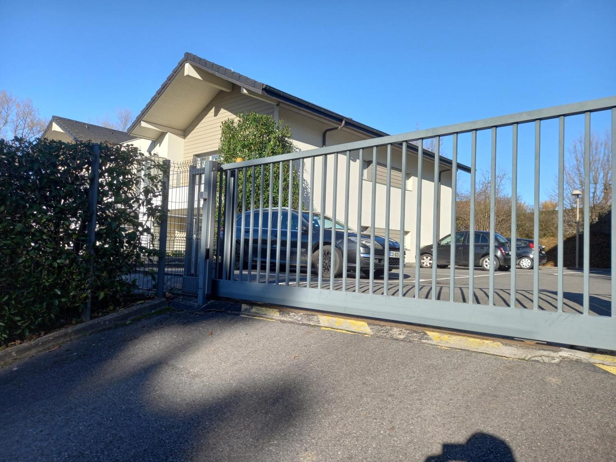 T2 De 56M2 - Geneve A 5 Min- Parking Prive Gratuit Apartment Сен-Жулиен-ан-Женевуа Екстериор снимка