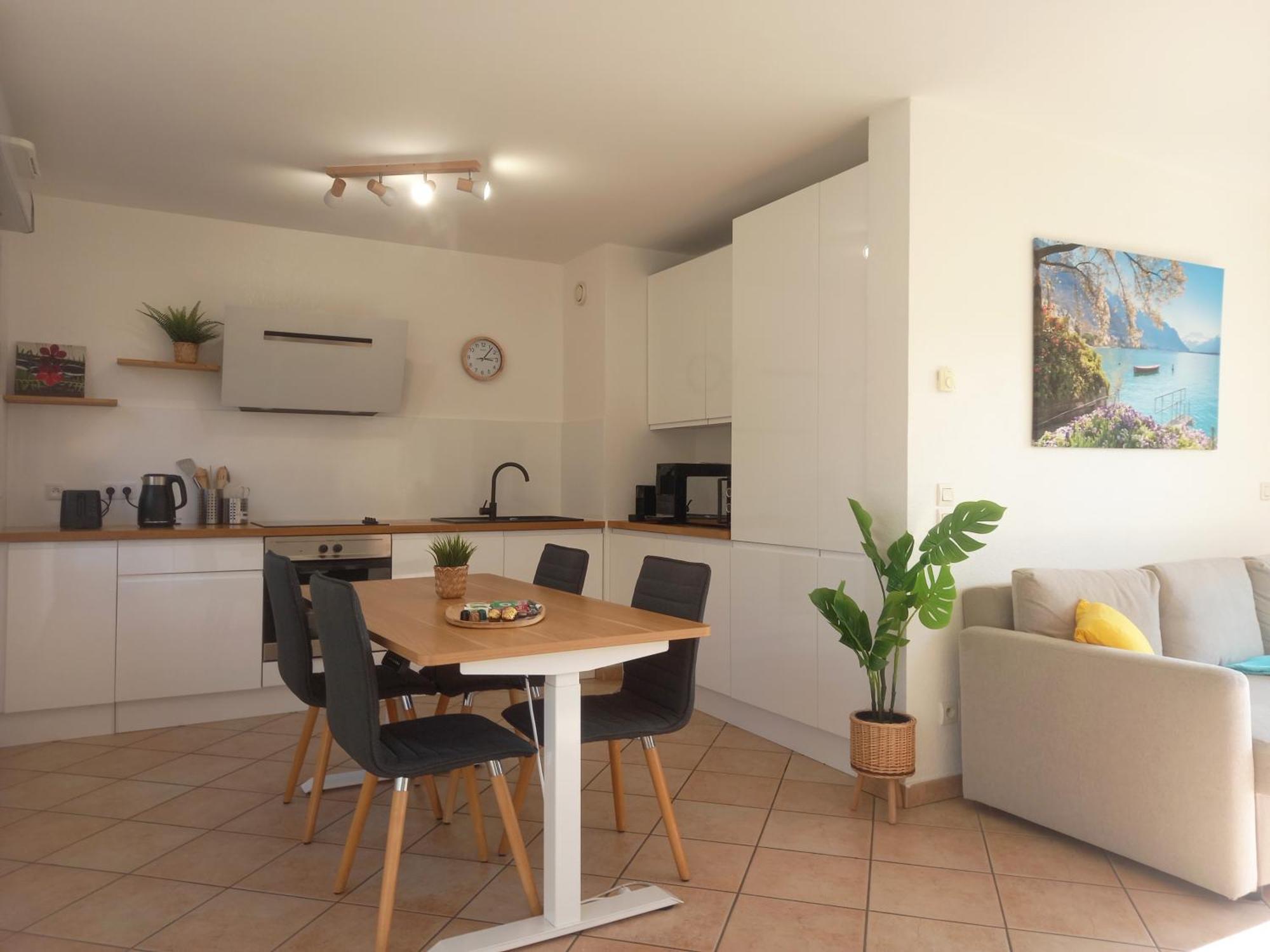 T2 De 56M2 - Geneve A 5 Min- Parking Prive Gratuit Apartment Сен-Жулиен-ан-Женевуа Екстериор снимка